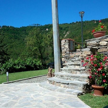 Pensjonat Agriturismo Giumin Rocchetta di Vara Zewnętrze zdjęcie