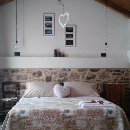 Pensjonat Agriturismo Giumin Rocchetta di Vara Zewnętrze zdjęcie