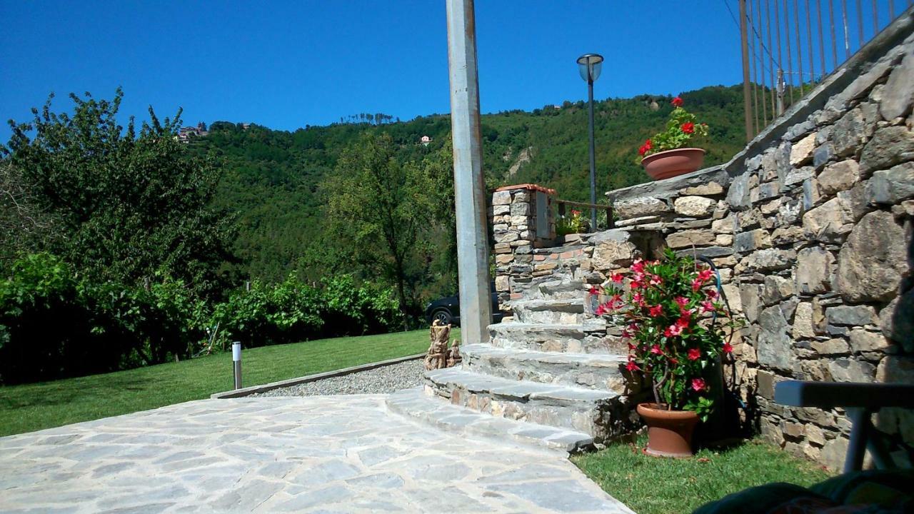 Pensjonat Agriturismo Giumin Rocchetta di Vara Zewnętrze zdjęcie